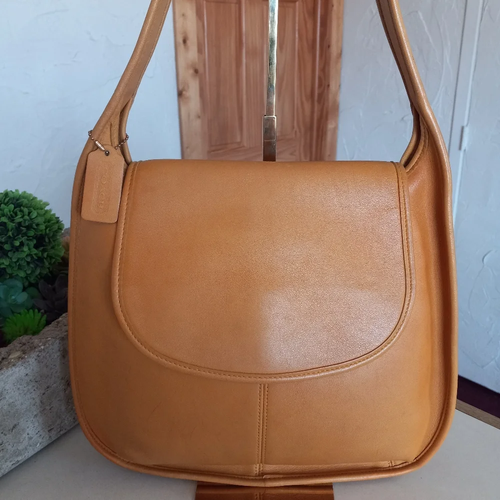 Coach ORIGINALS Large Ergo Flap Bag In Mustard #9029 - Picture 3 of 15